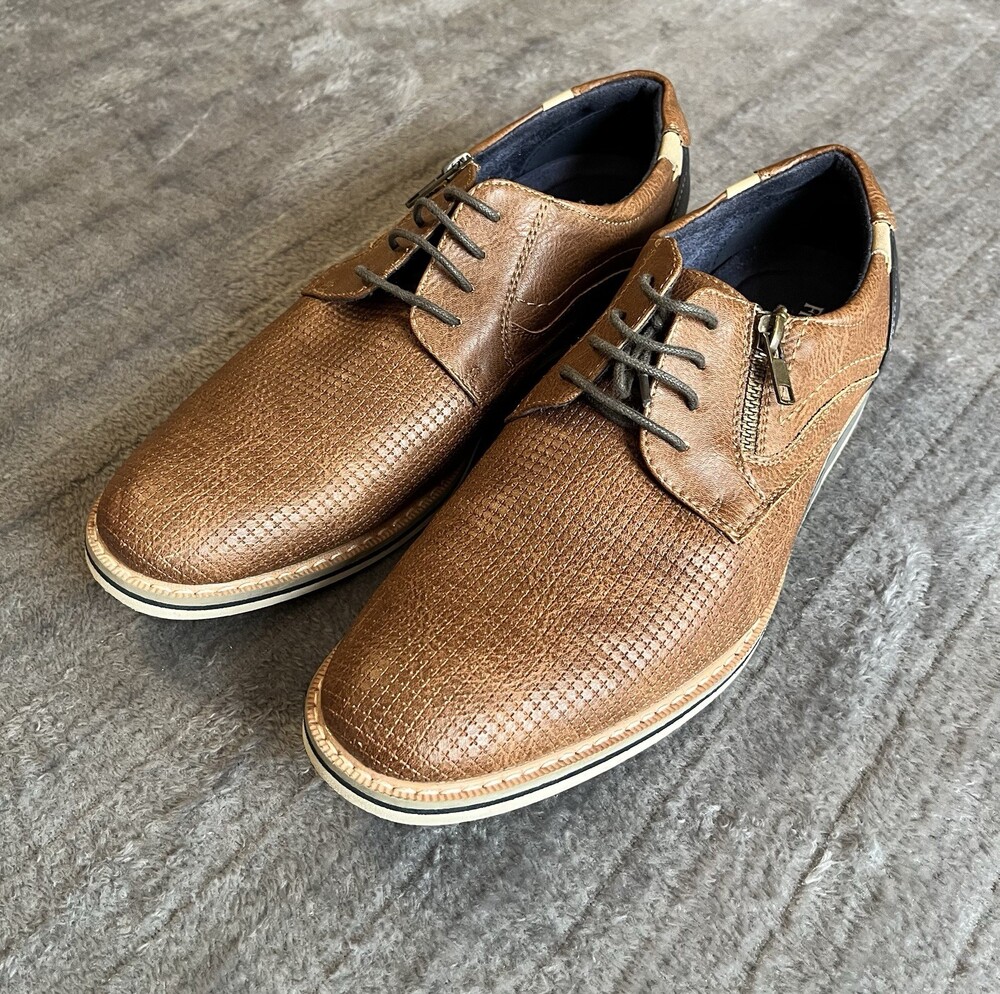 Men’s Freeman Wiley F121045 Oxford Dress Casual Shoes Size 8.5M Brown And Black